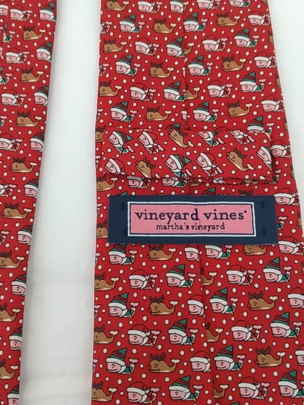 Vineyard Vines Red Christmas Patterned Silk Tie with Tiny Motif 49